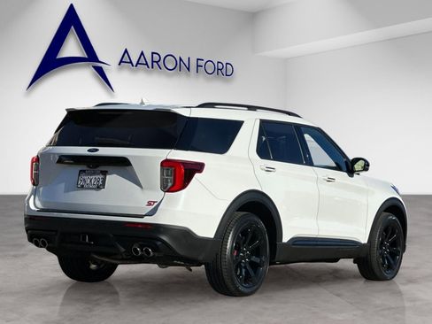 Used 2023 Ford Explorer ST w/ Equipment Group 401A image 5