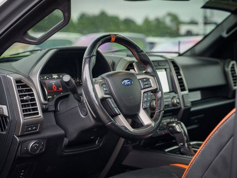 Used 2018 Ford F150 Raptor w/ Equipment Group 802A Luxury AWD/4WD image 26