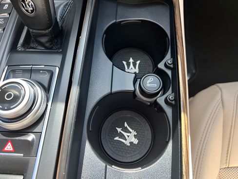 Used 2019 Maserati Levante GranSport AWD/4WD image 54