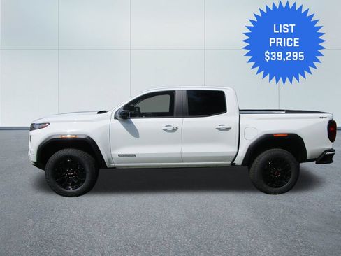 New 2026 GMC Canyon Elevation AWD/4WD image 3