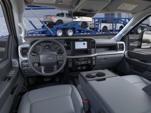 New 2026 Ford F250 XL w/ XL Off-Road Package AWD/4WD image 12
