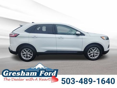 Used 2024 Ford Edge SEL AWD/4WD image 7