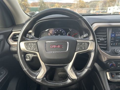 Used 2020 GMC Acadia Denali image 14