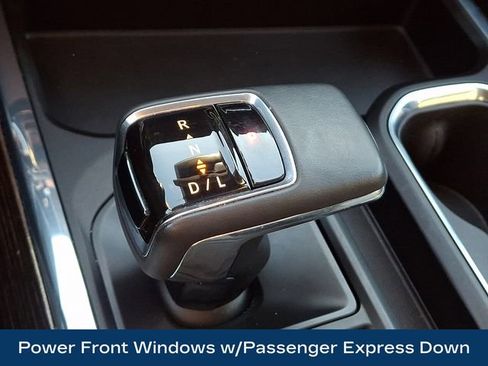 Used 2023 GMC Sierra 1500 Elevation w/ Preferred Package image 18