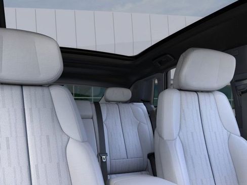 New 2025 Cadillac Lyriq Sport RWD image 24