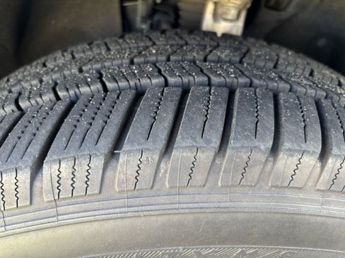 Used 2016 Jeep Grand Cherokee High Altitude image 12