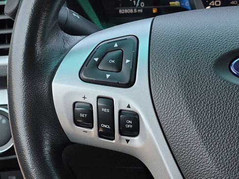 Used 2013 Ford Explorer XLT AWD/4WD image 23