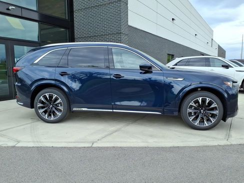 New 2026 MAZDA CX-90 3.3 Turbo S w/ Premium Plus AWD/4WD image 8