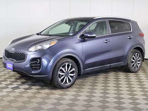 Used 2017 Kia Sportage EX w/ EX Premium Package AWD/4WD image 8