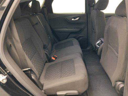 Used 2022 Chevrolet Blazer LT FWD image 19