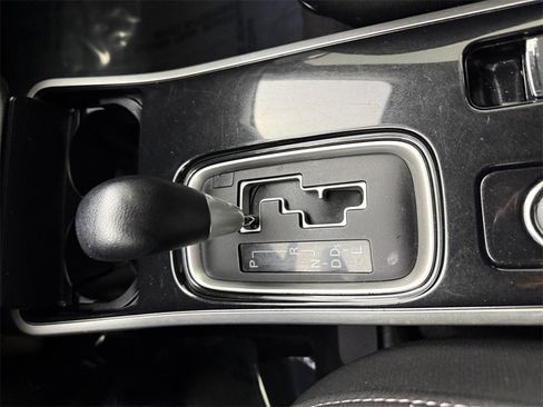 Used 2019 Mitsubishi Outlander ES image 20
