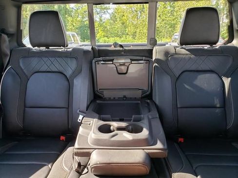Used 2025 RAM 1500 Limited AWD/4WD image 17