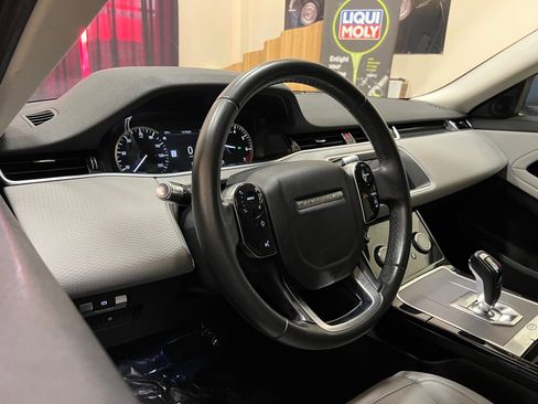 Used 2020 Land Rover Range Rover Evoque S image 13