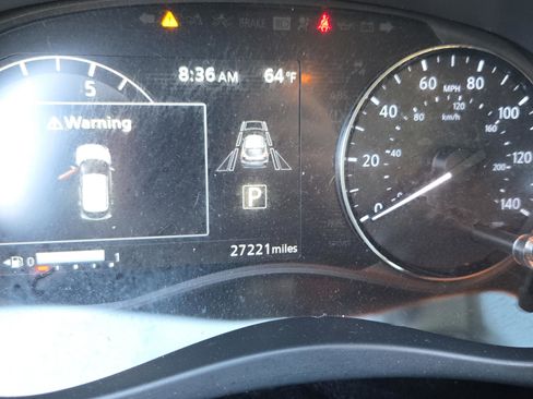 Used 2022 Nissan Kicks SR w/ Interior Electronics Package FWD image 26