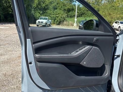 New 2025 Ford Mustang Mach-E Premium image 18