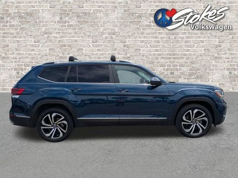 Certified 2023 Volkswagen Atlas SEL AWD/4WD image 3