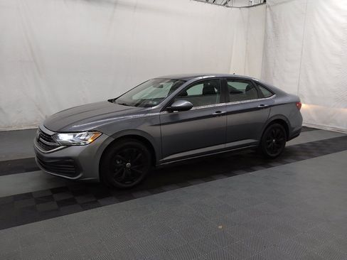 Used 2024 Volkswagen Jetta S FWD image 2