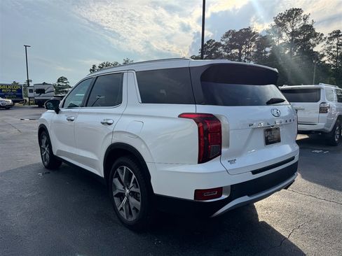 Used 2022 Hyundai Palisade SEL w/ 8P Bench Seat Package FWD image 6