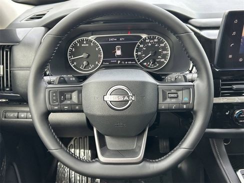 New 2026 Nissan Pathfinder SV FWD image 31
