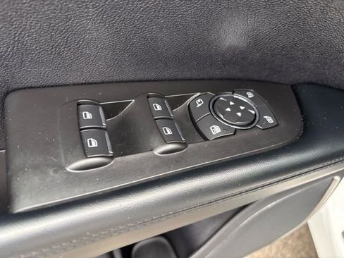 Used 2020 Lincoln Nautilus Reserve image 13