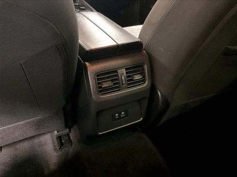 Certified 2023 Nissan Rogue SV AWD/4WD image 27