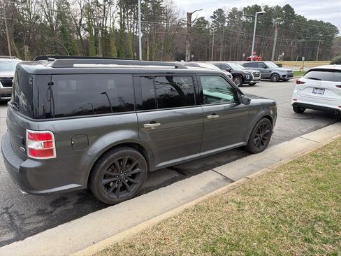 Used 2018 Ford Flex SEL w/ Equipment Group 202A image 4