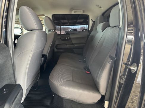 Used 2021 Toyota Tacoma SR w/ SR Convenience Package image 27