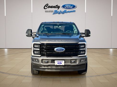 Used 2024 Ford F250 Limited w/ FX4 Off-Road Package AWD/4WD image 11