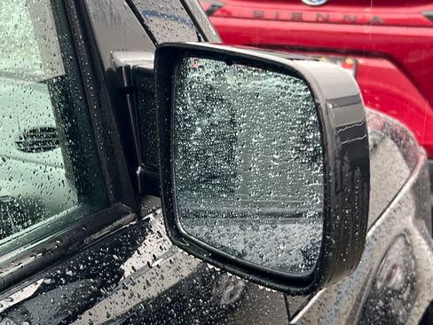 Used 2007 Honda Element SC image 12