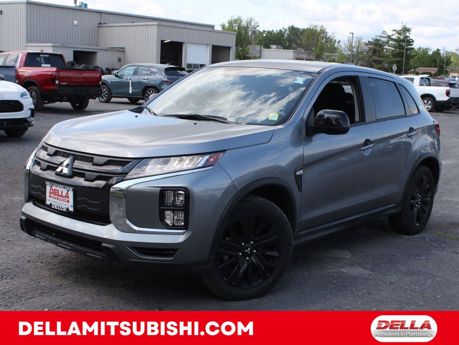 Used 2026 Mitsubishi Outlander Sport LE AWD/4WD image 1