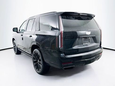 New 2026 Cadillac Escalade Platinum Sport w/ LPO, ONYX Package image 4