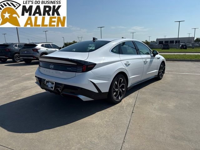 Used 2025 Hyundai Sonata SEL FWD image 5