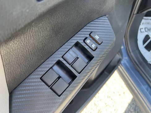 Used 2014 Toyota RAV4 LE AWD/4WD image 16