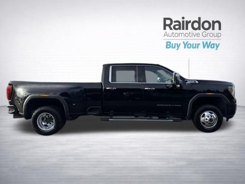 Used 2020 GMC Sierra 3500 Denali w/ Denali Ultimate Package AWD/4WD image 8