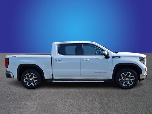 Used 2024 GMC Sierra 1500 SLT w/ SLT Premium Plus Package AWD/4WD image 3