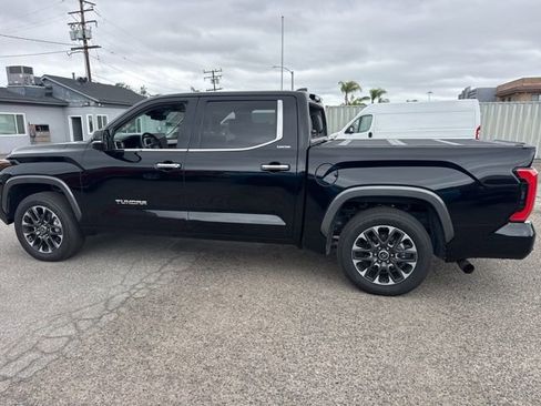Used 2022 Toyota Tundra Limited AWD/4WD image 8