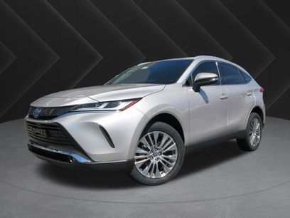 Used 2023 Toyota Venza XLE