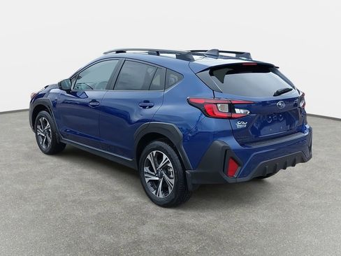 Used 2026 Subaru Crosstrek 2.0i Premium image 7