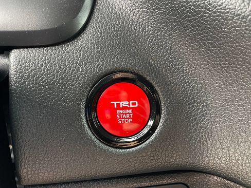 Used 2025 Toyota Tundra Limited w/ TRD Off-Road Package AWD/4WD image 8