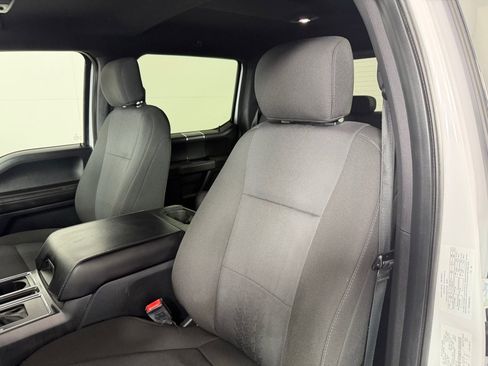 Used 2018 Ford F150 XLT w/ Equipment Group 302A Luxury AWD/4WD image 12