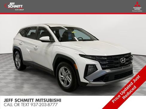 Used 2026 Hyundai Tucson SE FWD image 1