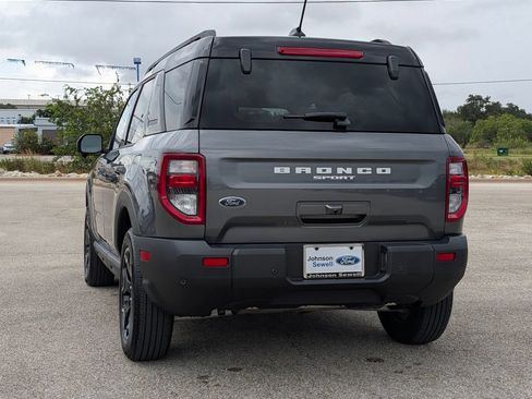 Certified 2025 Ford Bronco Sport Outer Banks w/ Outer Banks Tech Package+ AWD/4WD image 6