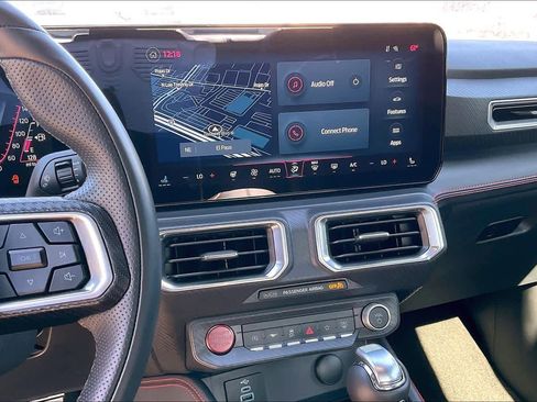 Used 2025 Ford Mustang Premium image 6