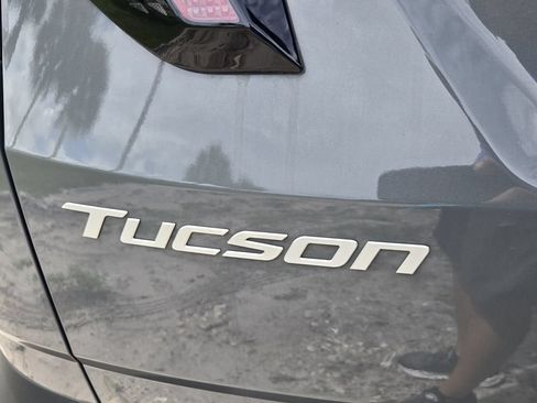Certified 2025 Hyundai Tucson SEL FWD image 8