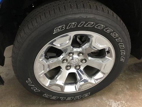 Used 2022 RAM 1500 Big Horn AWD/4WD image 5