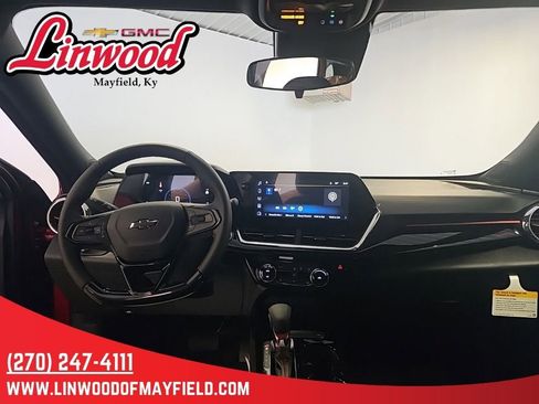 New 2026 Chevrolet Trax RS w/ Sunroof Package FWD image 15