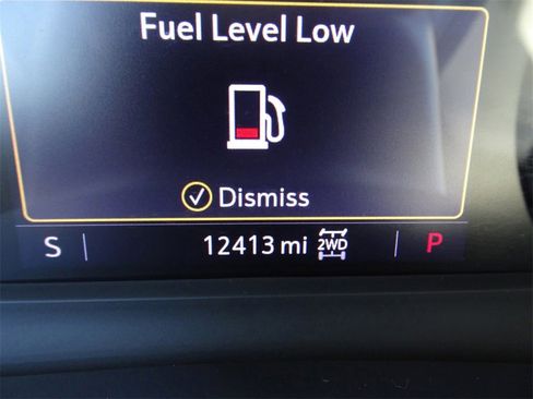 Certified 2024 Cadillac XT5 Premium Luxury w/ LPO, Floor Liner Package image 24