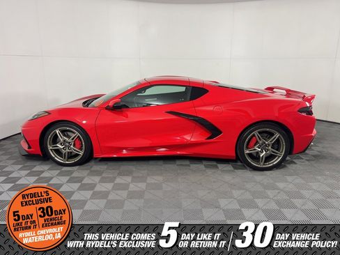 Used 2021 Chevrolet Corvette Stingray Preferred Cpe w/ Z51 Performance Package image 12