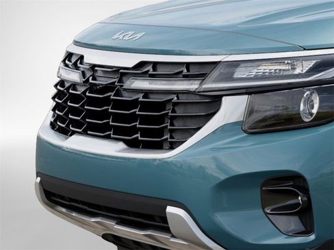 New 2026 Kia Seltos EX image 12