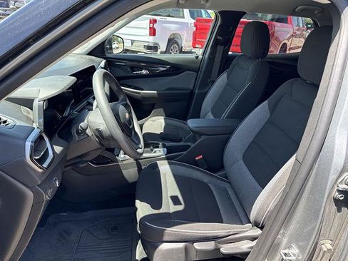 Certified 2024 Chevrolet TrailBlazer LS w/ LS Convenience Package AWD/4WD image 15